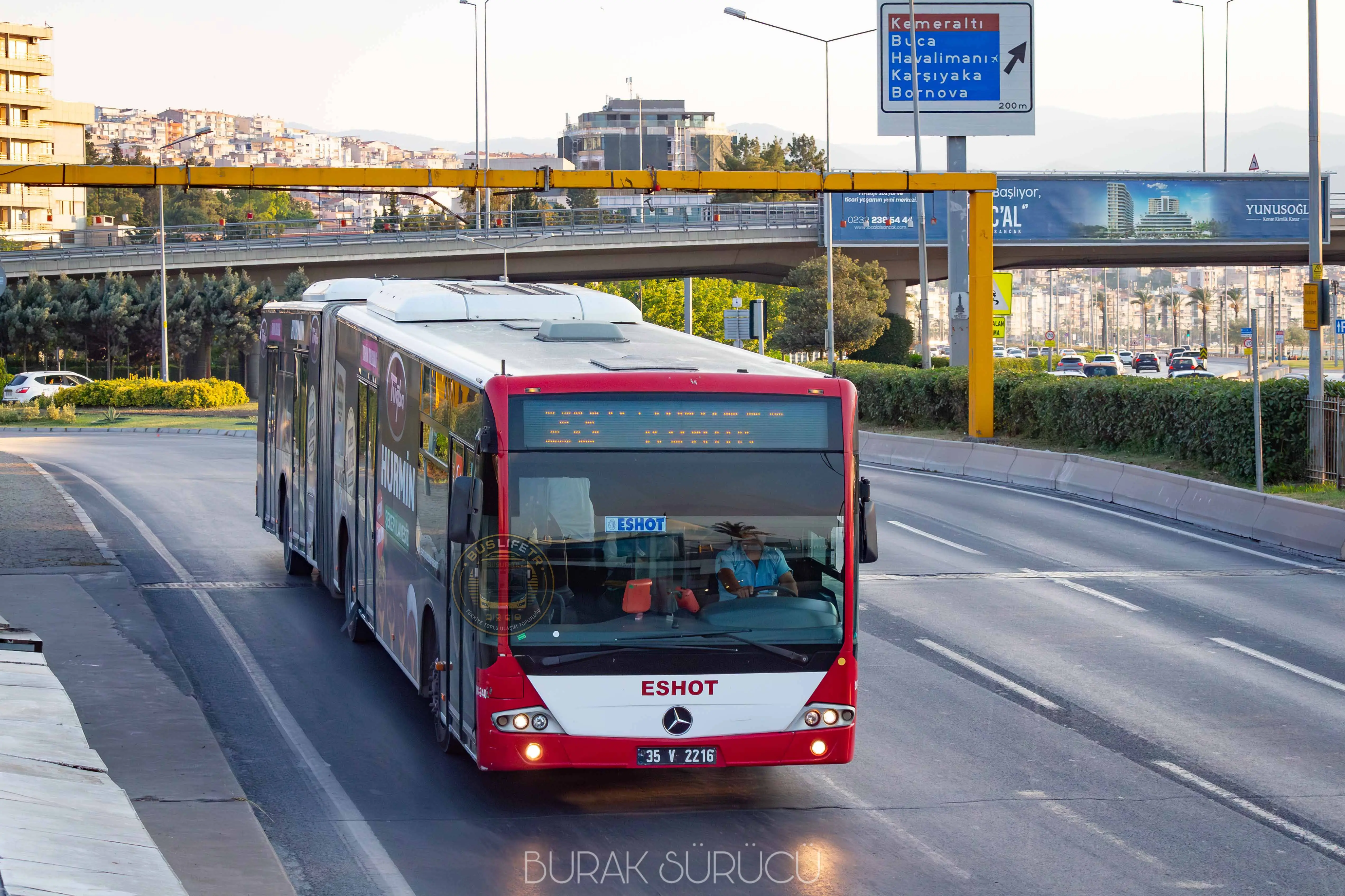 ESHOT / Mercedes-Benz Conecto II G otobüs fotoğrafı 08-240
35 V 2216
23 Uzundere - Konak
Mustafa Kemal Sahil Bulvarı