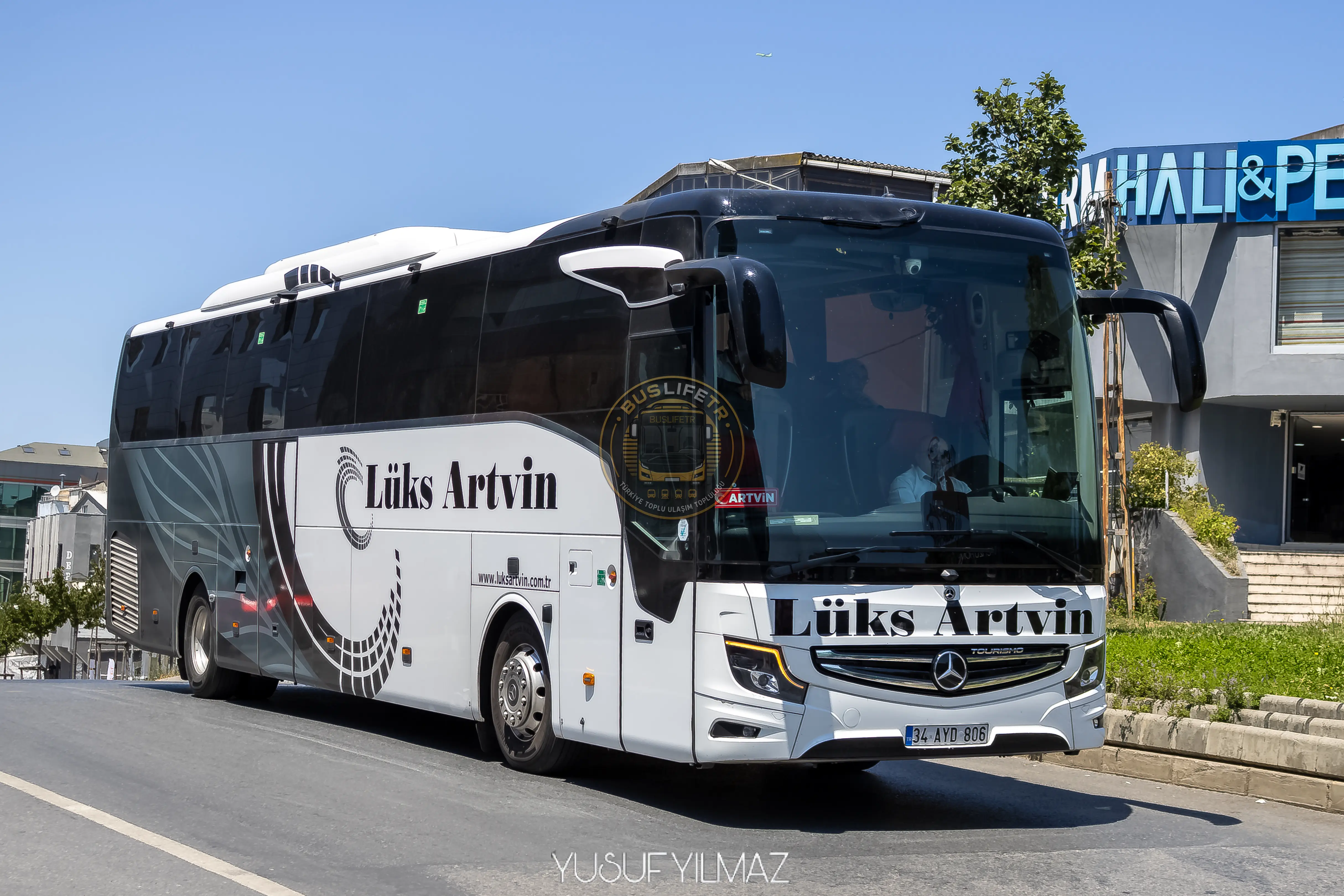 Mercedes-Benz Tourismo III 16RHD