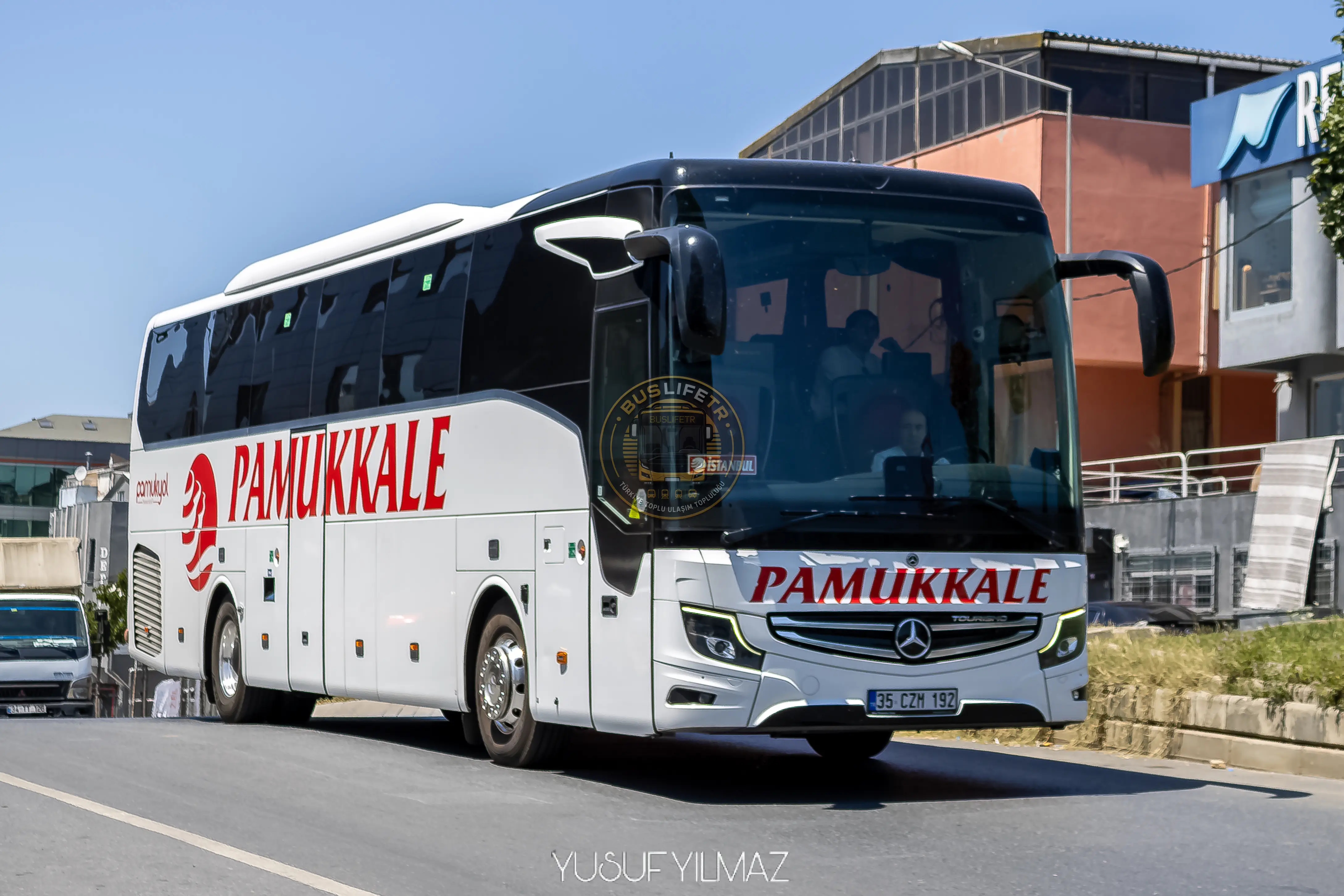 Mercedes-Benz Tourismo III 16RHD otobüs fotoğrafı PAMUKKALE
35 CZM 192
DUDULLU OTOGAR