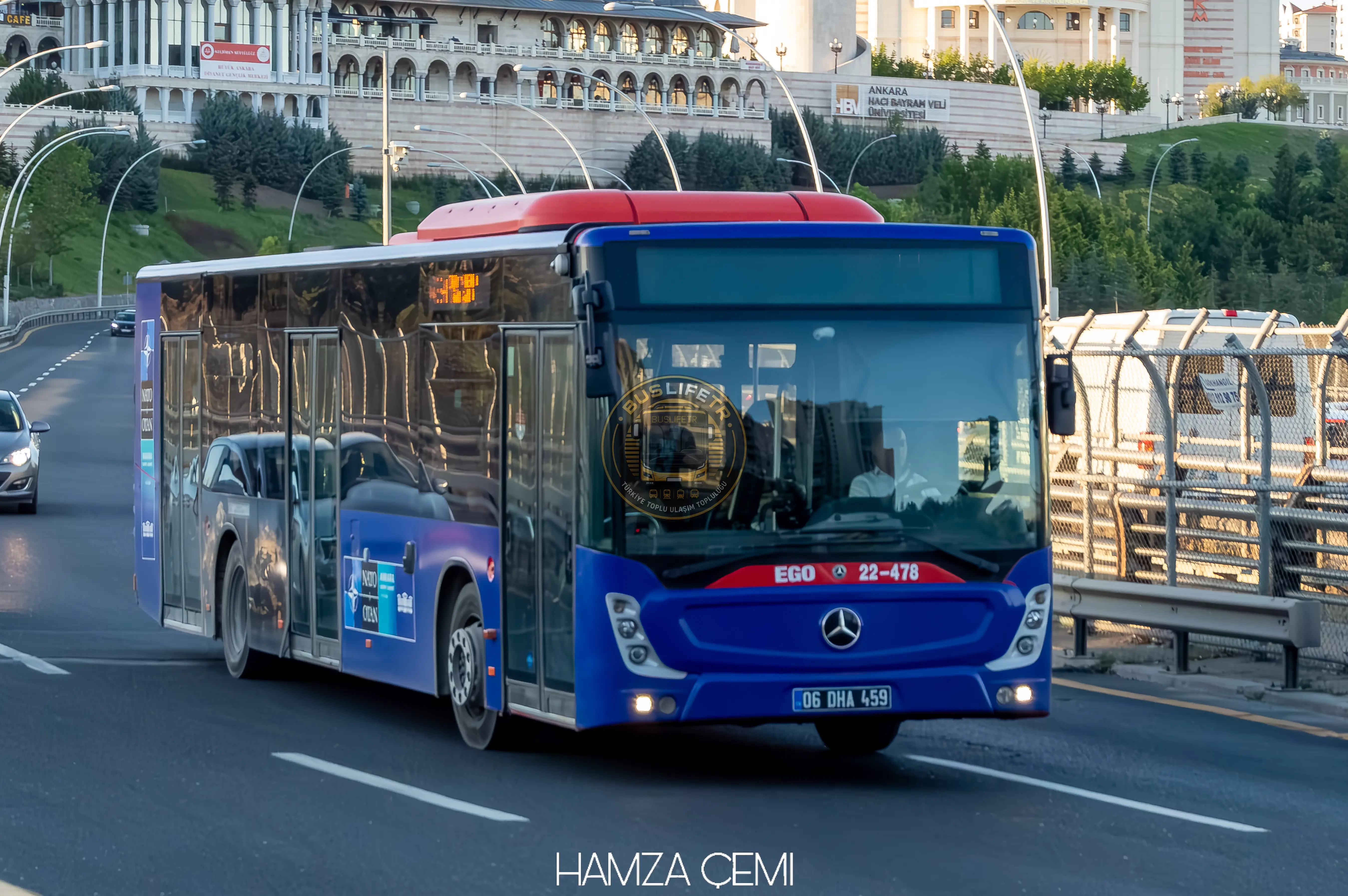 EGO / Mercedes-Benz Conecto III Solo